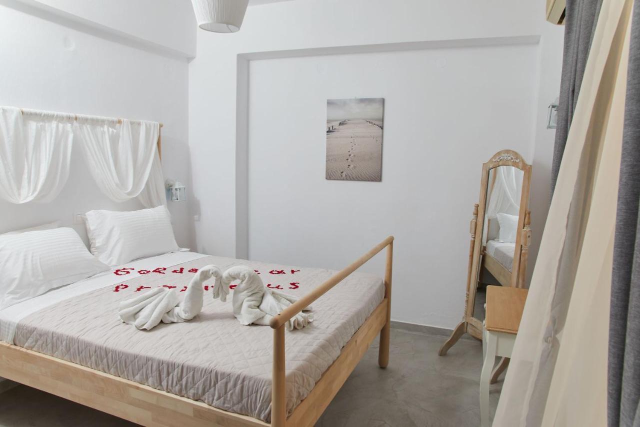 Agia Marina  Golden Star Praxitelous 아파트 외부 사진